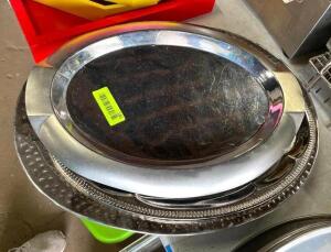 ASSORTED DECORATIVE METAL SERVING TRAYS