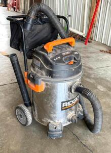 RIDGID 16 GALLON 6.5 HP SHOP VAC CART