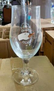 (12) GOOSE ISLAND LOGO BEER GLASSES