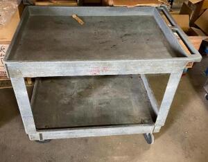 PLASTIC STORAGE CART ON CASTERS