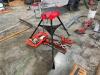 RIDGID PORTABLE TRISTAND CHAIN VICE W/ LT6-900A LEVEL TRANSIT & ASSORTED PIPE THREADING TOOLS - 8