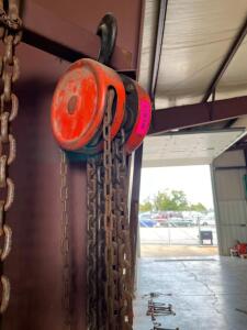 OLYMPIA 3-TON CHAIN HOIST