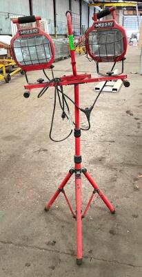 TWIN HEAD TRIPOD WORK LIGHT