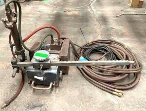 PORTABLE STRAIGHT LINE GAS CUTTING MACHINE