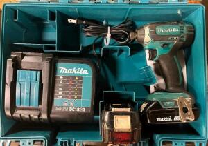 18V LXT LITHIUM-ION CORDLESS 1/4" IMPACT DRIVER KIT WITH TOOL CHARGER AND BATTERY