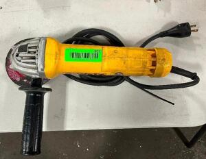 120 VOLT / 11 AMP CORDED 4-1/2" SMALL ANGLE GRINDER