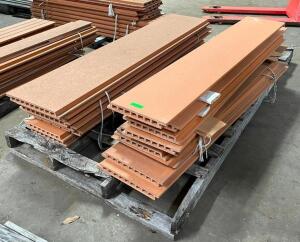 PALLET OF ASSORTED TERRACOTTA ACCENT PIECES