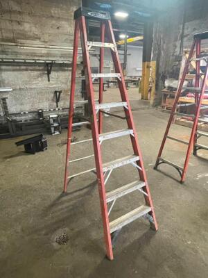 8' STEP LADDER