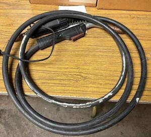 MILLER ELECTRIC MIG GUN AND CORD