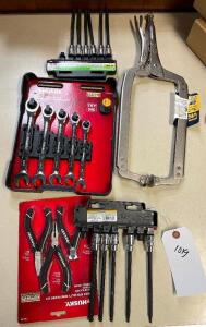 SMALL ASSORTMENT OF HAND TOOLS AND VISE GRIPS