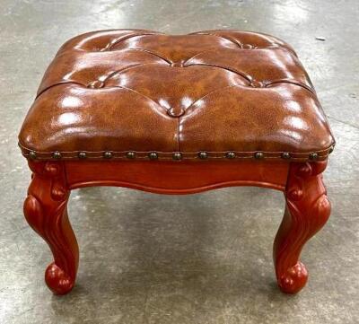 SMALL TUFTED LEATHER CLAWFOOT FOOTREST