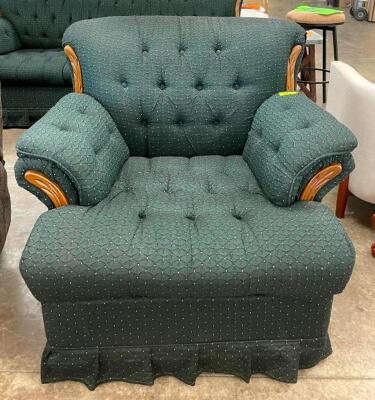 TUFTED GREEN SOFA CHAIR