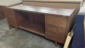 NAME: 66" X 20" X 30" WOOD OFFICE DESK