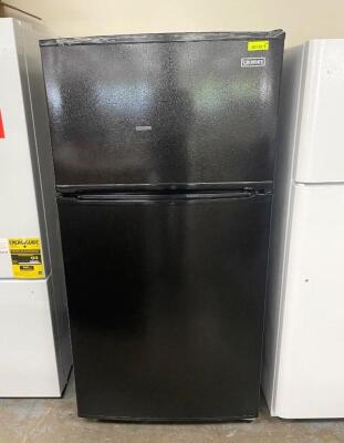 NAME: NEW CROSLEY 33 Inch Freestanding Top Freezer Refrigerator with 20.84 cu. ft. Total Capacity