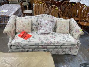 NAME: FLOWER DESIGN SOFA / LIGHTLY USED