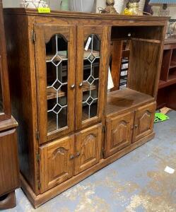 WOODEN MEDIA CONSOLE WITH GLASS DOORS