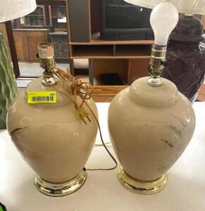 (2) TABLE LAMPS