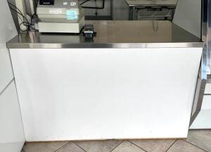DESCRIPTION: 56" X 36" COMMERCIAL COUNTER W/ STAINLESS TOP SIZE: 56" X 36" LOCATION: STORE FRONT QTY: 1