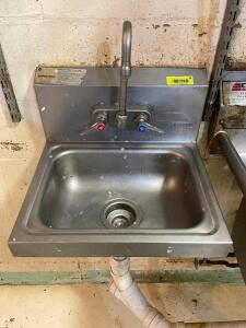 DESCRIPTION: 15" X 17" WALL MOUNTED STAINLESS HAND SINK LOCATION: WAREHOUSE QTY: 1