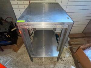 DESCRIPTION: 24" X 24" STAINLESS TABLE. SIZE: 24" X 24" LOCATION: WAREHOUSE QTY: 1