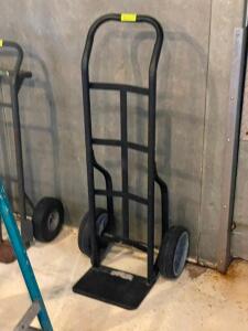 DESCRIPTION: HEAVY DUTY HAND TRUCK LOCATION: WAREHOUSE QTY: 1