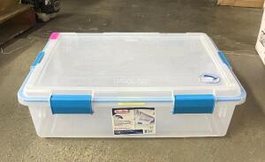 NAME: 24" X 18" X 7" GASKET BOX