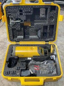 TOPCON AUTO-ALIGNMENT PIPE LASER WITH LED PLUMB AND HARD CASE