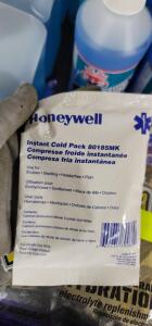 (4) INSTANT COLD PACK