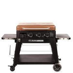 DESCRIPTION: (1) PORTABLE 3-BURNER NON-STICK GRIDDLE BRAND/MODEL: PIT BOSS INFORMATION: SIERRA RETAIL$: $397.00 EA QTY: 1