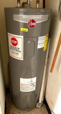 DESCRIPTION: 50 GALLON ELECTRIC TANK WATER HEATER BRAND/MODEL: RHEEM XE50T06ST45U1 QTY: 1