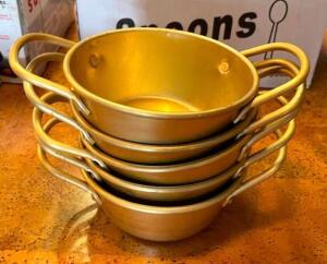 DESCRIPTION: (5) SMALL METAL BUCKETS WITH HANDLES QTY: 5