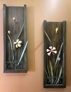 DESCRIPTION: (2) OFFSET FLORAL WALL DECOR QTY: 2