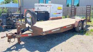 DESCRIPTION: 1998 20' BUCK DADDY TANDEM AXLE TRAILER BRAND/MODEL: BUCK DADDY INFORMATION: VIN: 4DHCS2022WS005959 SIZE: 20' X 7' LOCATION: BACK LOT QTY