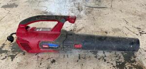 DESCRIPTION: POWERJET ELECTRIC HANDHELD BLOWER BRAND/MODEL: TORO 51624 QTY: 1