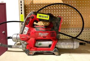 DESCRIPTION: (2) 18V CORDLESS GREASE GUNS BRAND/MODEL: MILWAUKEE 2646-20 INFORMATION: NO BATTERIES QTY: 2