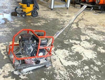 DESCRIPTION: HUSQVARNA SOFF-CUT 150D CONCRETE SAW BRAND/MODEL: HUSQVARNA SOFF-CUT 150D LOCATION: WAREHOUSE QTY: 1