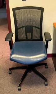 DESCRIPTION: (2) MESH BACK OFFICE CHAIRS QTY: 2