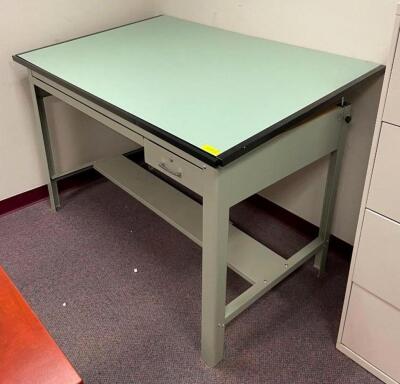 DESCRIPTION: DRAFTING TABLE WITH DRAWER SIZE: 60"X38"X40" QTY: 1