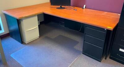 DESCRIPTION: L-SHAPED OFFICE DESK INFORMATION: SOME DAMAGE TO TOP SIZE: 93"X61" QTY: 1