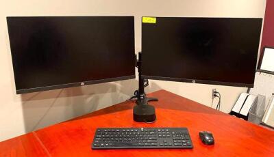 DESCRIPTION: DUAL DISPLAY MONITOR AND HP DOCKING STATION SETUP LOCATION: UPSTAIRS OFFICE QTY: 1