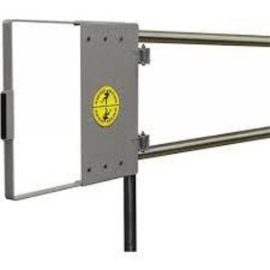 DESCRIPTION: (1) SELF CLOSING SAFETY GATE BRAND/MODEL: FRANCO G SERIES INFORMATION: GALVANIZED RETAIL$: $300.00 EA QTY: 1