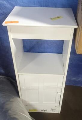 DESCRIPTION: (1) NIGHTSTAND WITH DOOR INFORMATION: WHITE QTY: 1