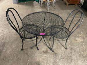 DESCRIPTION: 0" WROUGHT IRON PATIO TABLE W/ (2) CHAIRS SIZE 30" ROUND LOCATION: BAY 6 THIS LOT IS: ONE MONEY QTY: 1