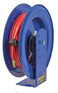 DESCRIPTION (1) COXREELS HOSE REEL BRAND/MODEL EZ-E-LP-350 ADDITIONAL INFORMATION MAX PRESSURE: 300 PSI/BLUE/RETAILS AT $325.68 SIZE 3/8"HOSE DIA X 50