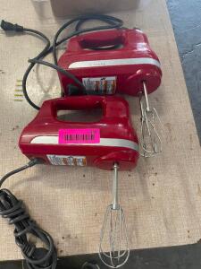 DESCRIPTION: (2) KITCHENAID HAND MIXERS BRAND / MODEL: KITCHENAID KHM512ER LOCATION: BAY 6 THIS LOT IS: SOLD BY THE PIECE QTY: 2