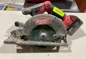 DESCRIPTION: 6-1/2" CORDLESS CIRCULAR SAW WITH BATTERY BRAND/MODEL: MILWAUKEE 2630-20 LOCATION: WAREHOUSE QTY: 1