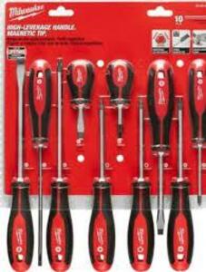 DESCRIPTION: (1) SCREWDRIVER SET WITH HIGH LEVERAGE HANDLE AND MAGNETIC TIP BRAND/MODEL: MILWAUKEE #48-22-2710 INFORMATION: RED RETAIL$: $60.97 AE SIZ