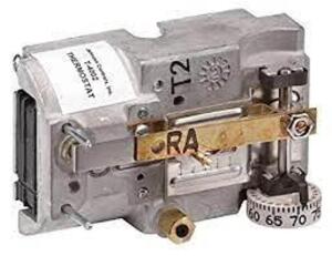 DESCRIPTION: (2) PNEUMATIC THERMOSTATBRAND/MODEL: JOHNSON CONTROLS #T-4506-201RETAIL$: $240.00 EAQTY: 2