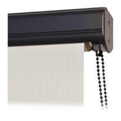 DESCRIPTION: (1) EXTERIOR MOTOR OPERATED SUN SHADE BRAND/MODEL: VALANCE INFORMATION: WHITE RETAIL$: $308.00 EA QTY: 1