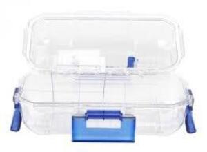 DESCRIPTION: (1) CENTRIFUGE CASE PORTABLE WITH INSERTS BRAND/MODEL: HEATHROW SCIENTIFIC INFORMATION: CLEAR AND BLUE RETAIL$: $110.09 EA QTY: 1